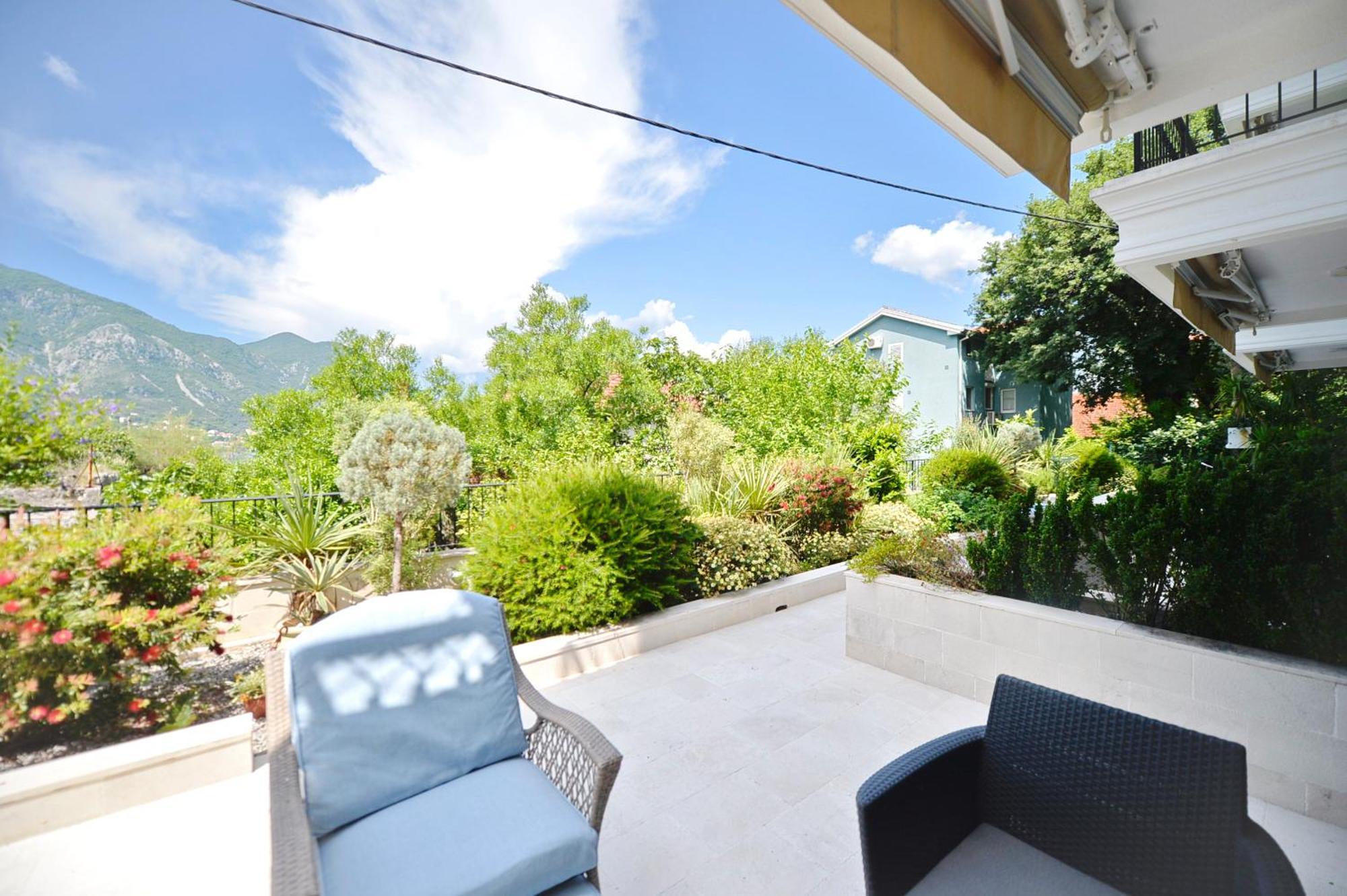 Apartments Boka Blue Dobrota Kotor Kültér fotó