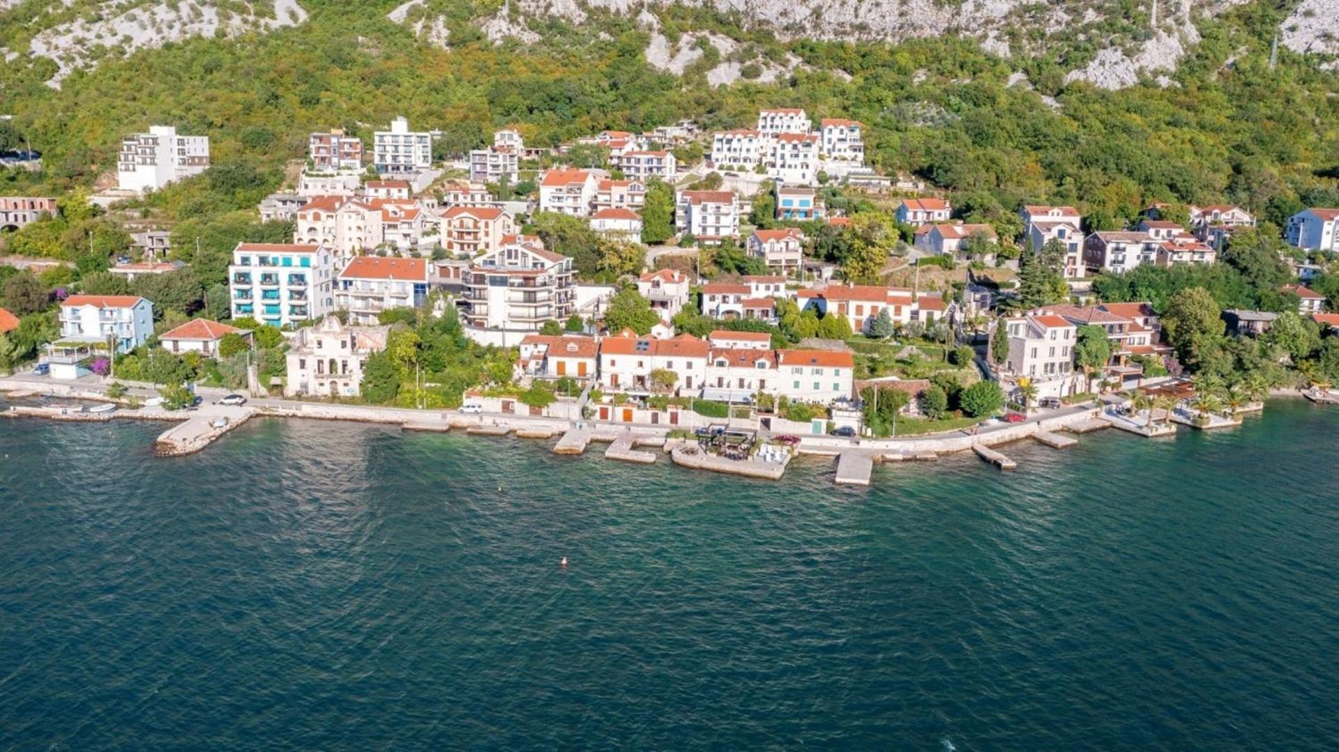 Apartments Boka Blue Dobrota Kotor Kültér fotó