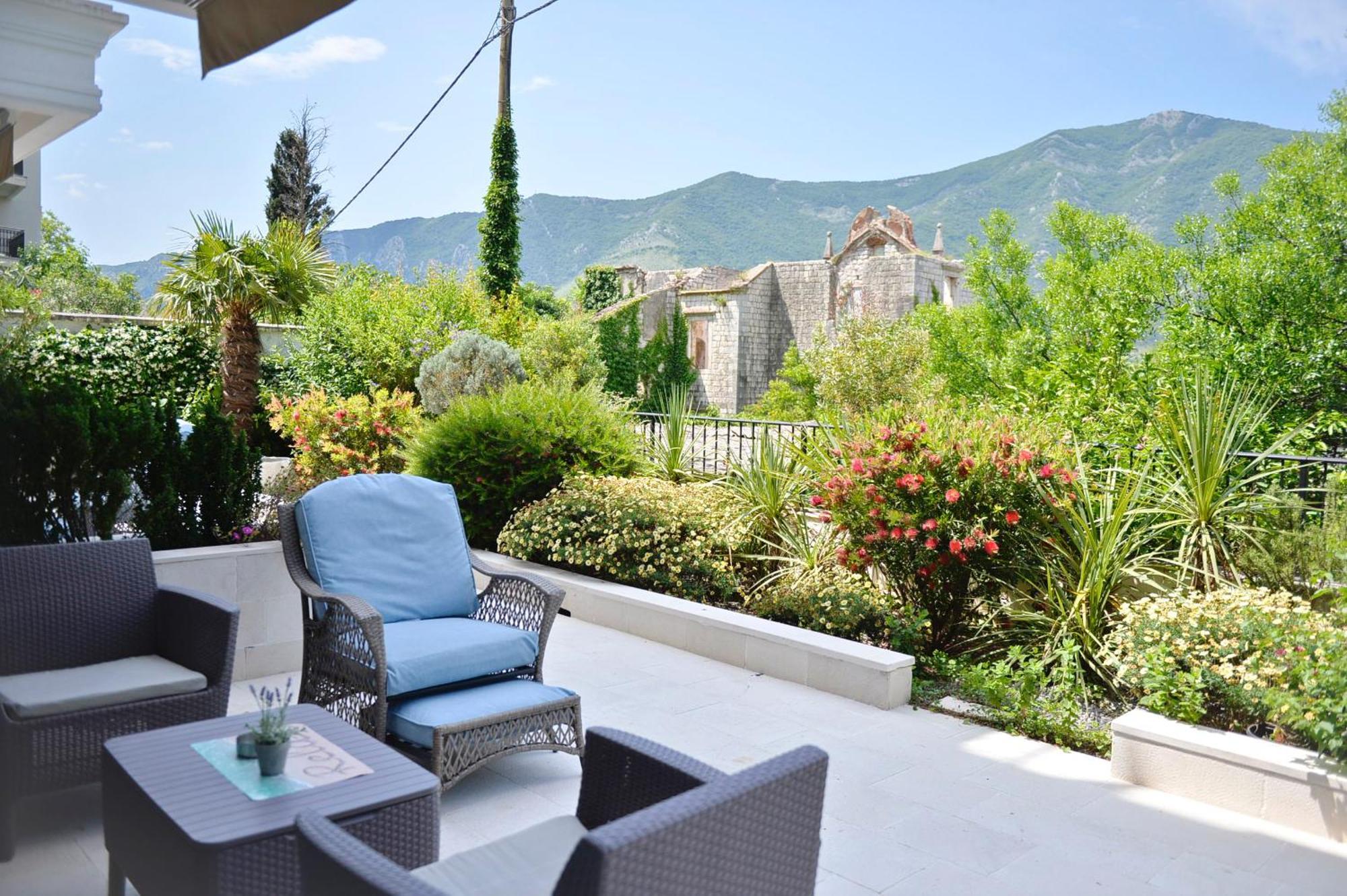 Apartments Boka Blue Dobrota Kotor Kültér fotó
