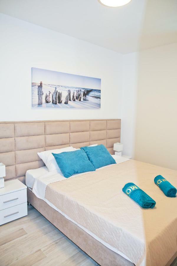 Apartments Boka Blue Dobrota Kotor Kültér fotó