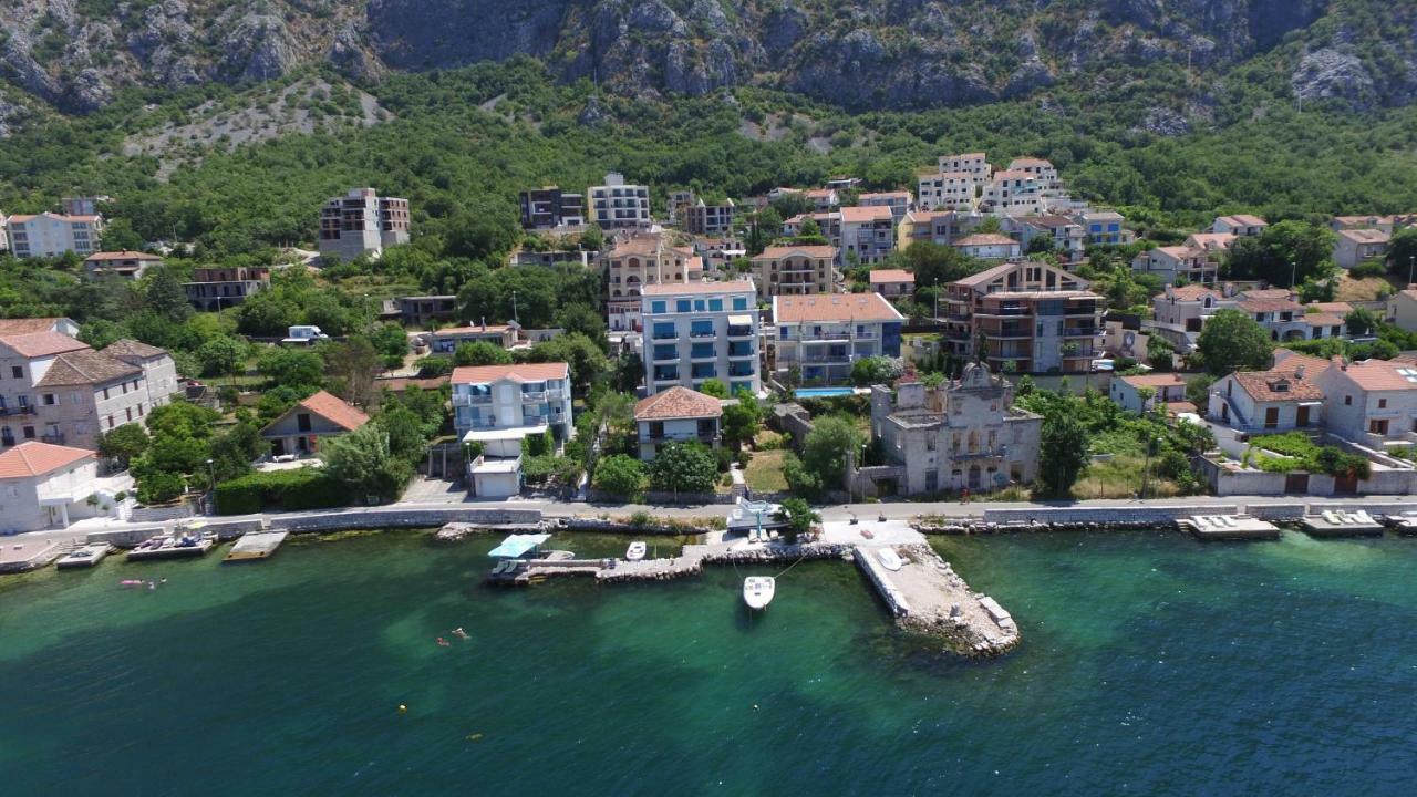 Apartments Boka Blue Dobrota Kotor Kültér fotó