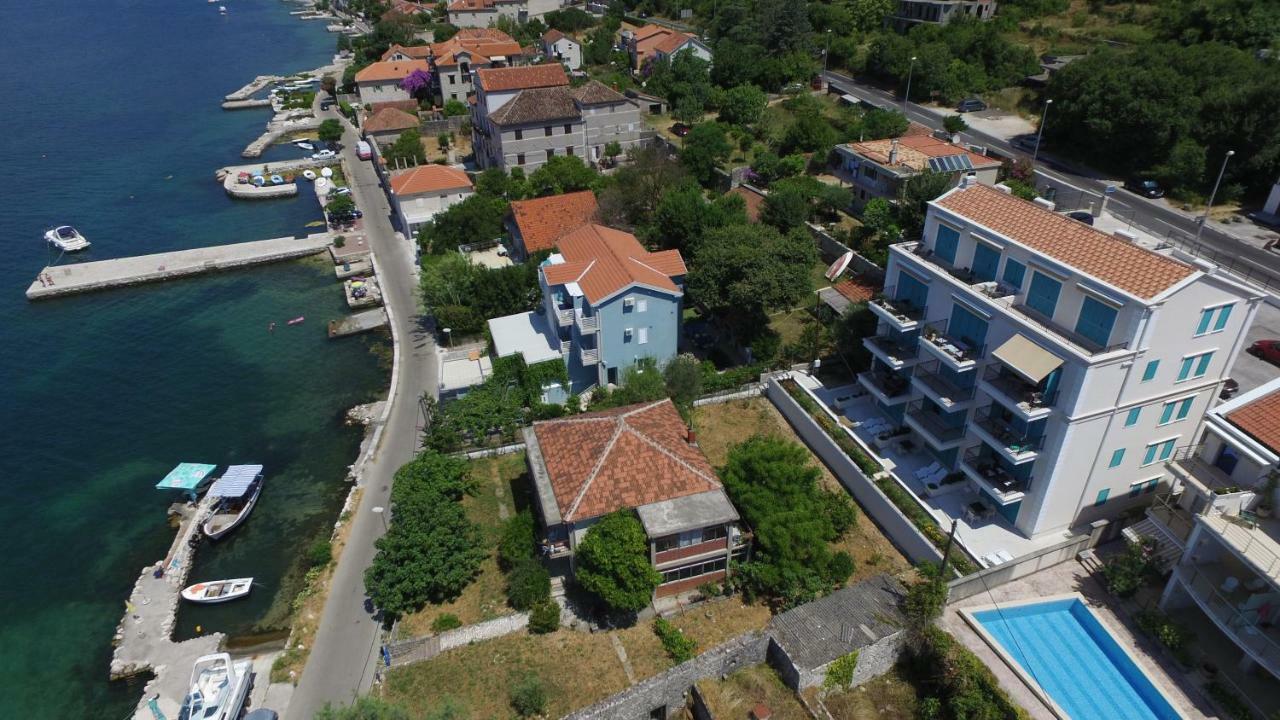 Apartments Boka Blue Dobrota Kotor Kültér fotó